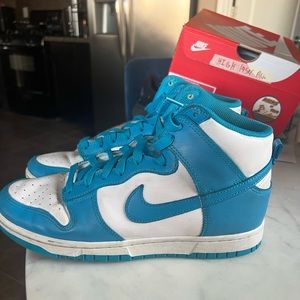 Nike dunk high laser blue